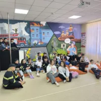 Урок безпеки з учнями 1(5)-Е класу