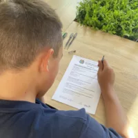 Фінансова грамотність у дії: десятикласники нашого ліцею взяли участь у шкільному етапі чемпіонату