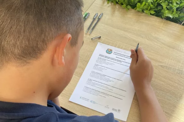 Фінансова грамотність у дії: десятикласники нашого ліцею взяли участь у шкільному етапі чемпіонату