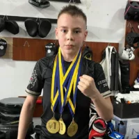 Абсолютний чемпіон України